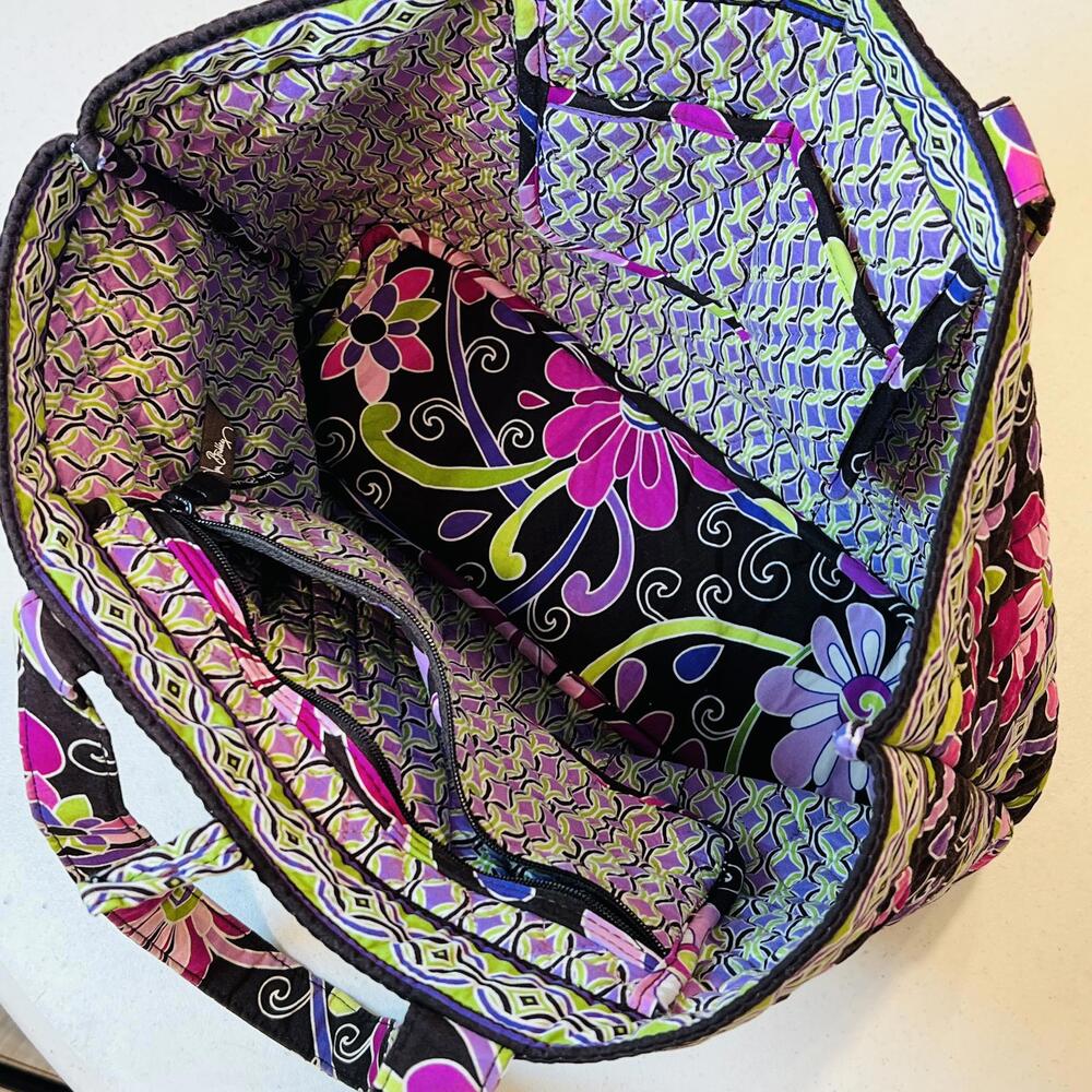 Vera Bradley TIC TAC TOTE Shoulder Bag Purse PURPLE PUNCH - Picture 6 of 7